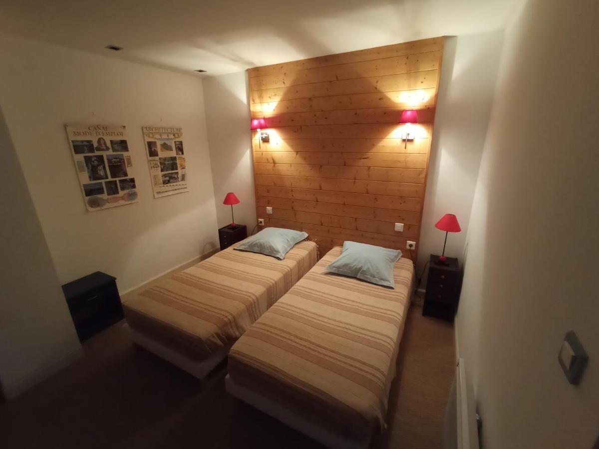 Le Clos D'Andre Castelnaudary Room photo